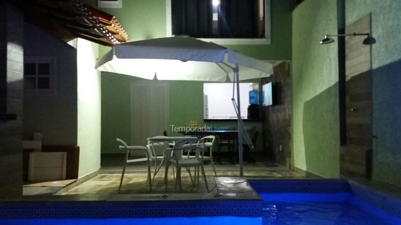 Casa para alquiler de vacaciones em Arraial do Cabo (Praia Grande)