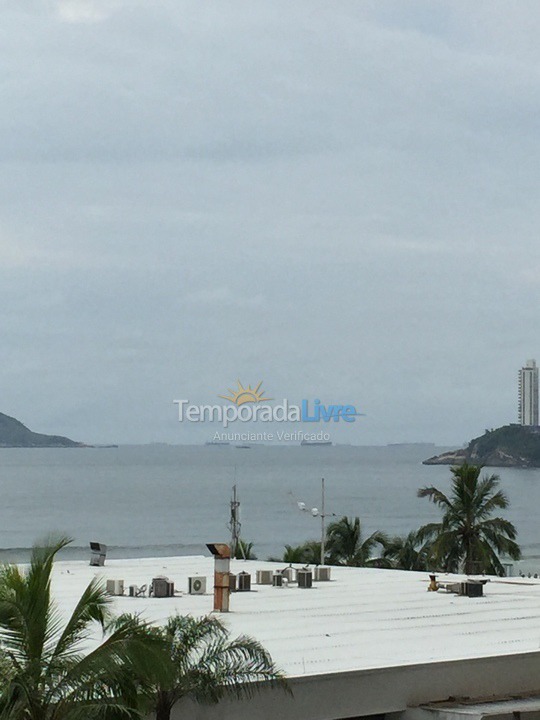 Apartamento para aluguel de temporada em Guarujá (Pitangueiras)