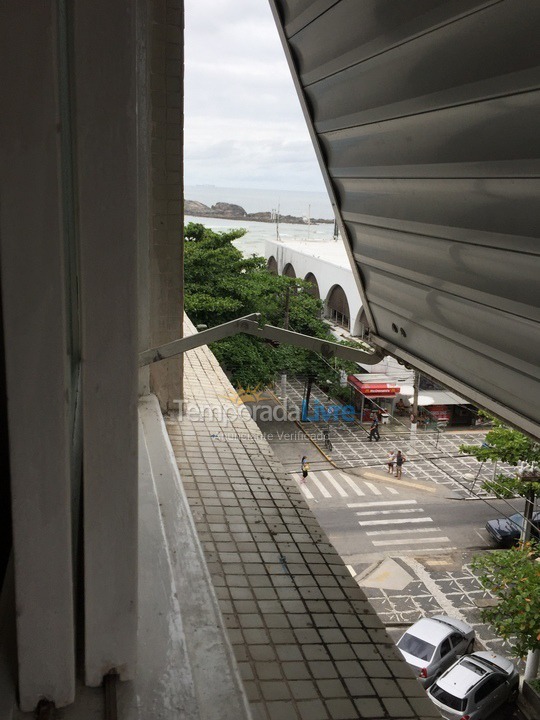 Apartamento para aluguel de temporada em Guarujá (Pitangueiras)