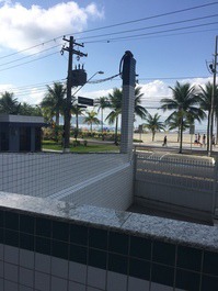 Apartment all renovated all new sea view close to everything.