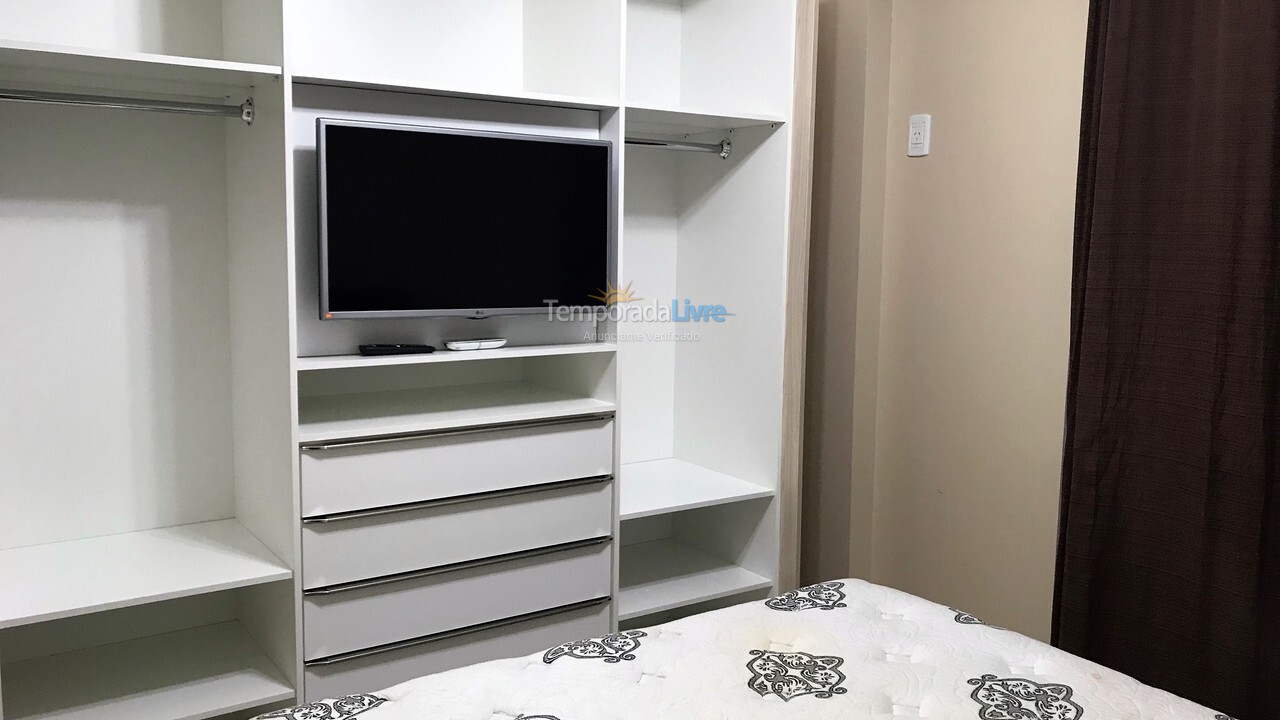 Apartamento para aluguel de temporada em Itapema (Centro)
