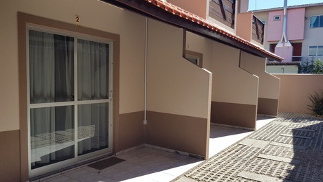001A - DUPLEX NEAR THE BEACH OF BOMBINHAS