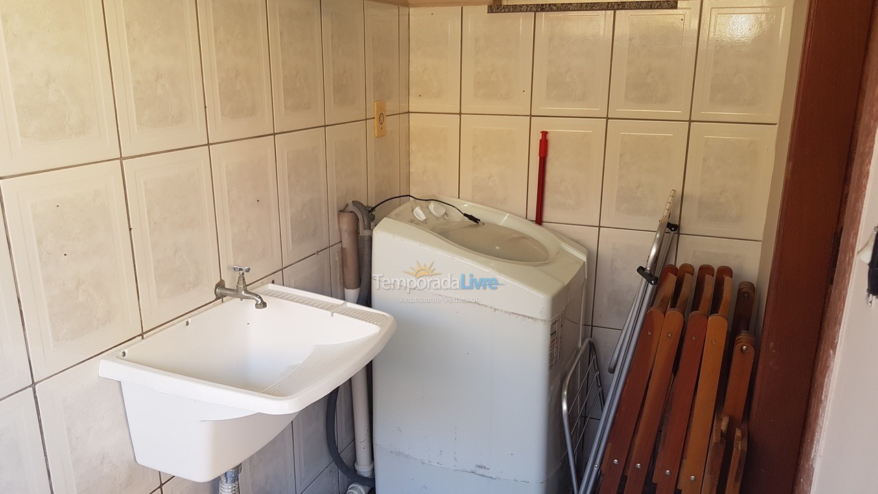 Apartment for vacation rental in Bombinhas (Praia de Bombinhas)