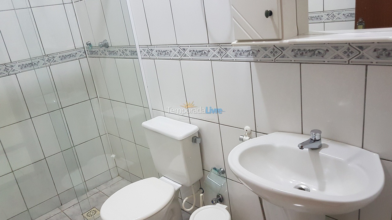 Apartment for vacation rental in Bombinhas (Praia de Bombinhas)