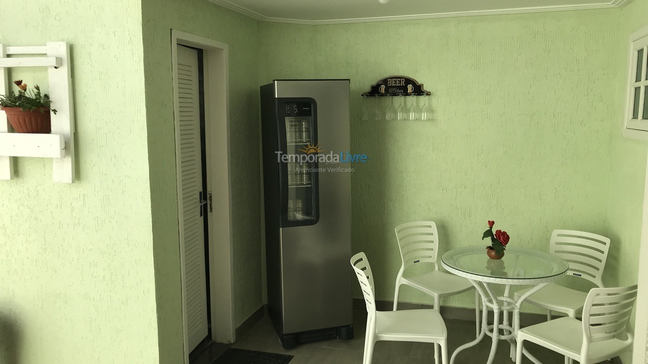 Casa para alquiler de vacaciones em Arraial do Cabo (Praia Grande)