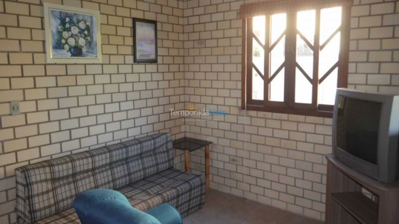 Casa para alquiler de vacaciones em Imbituba (Praia do Rosa)