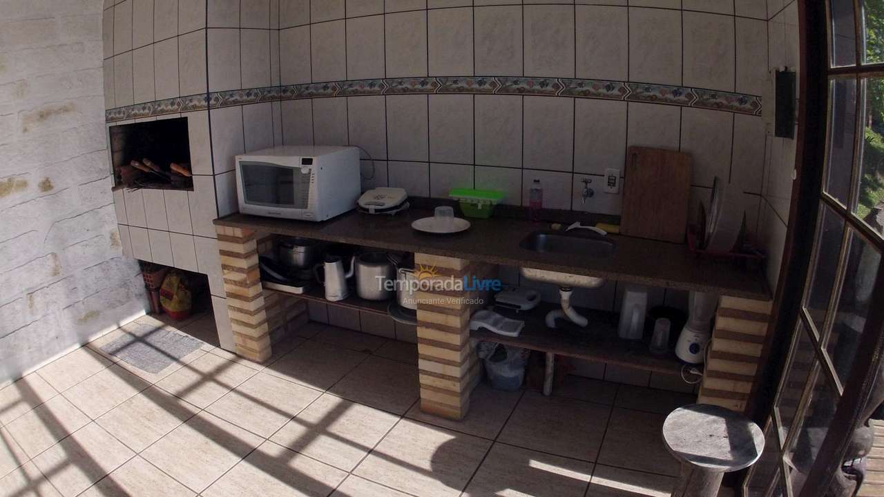 Casa para alquiler de vacaciones em Garopaba (Praia da Ferrugem)