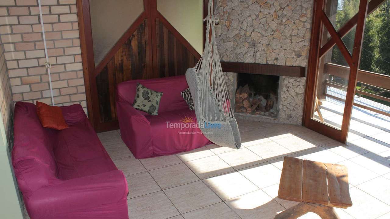 Casa para alquiler de vacaciones em Garopaba (Praia da Ferrugem)