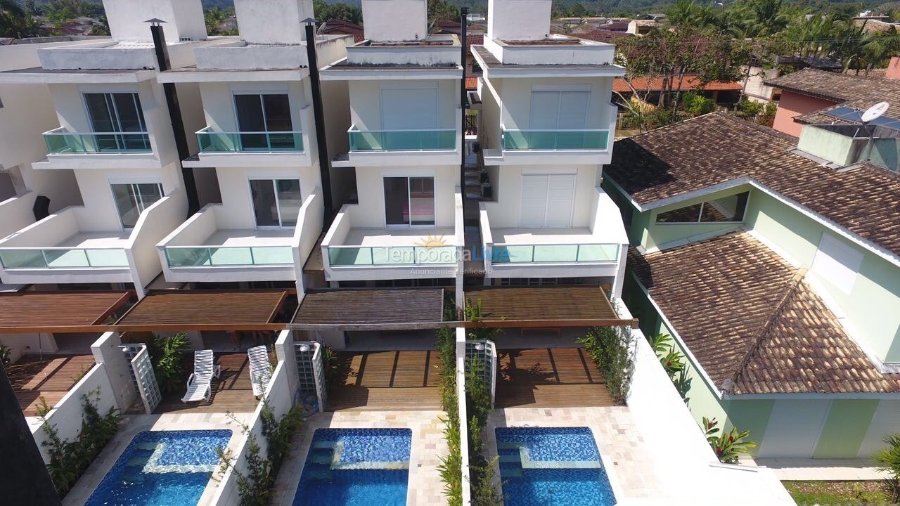 Casa para aluguel de temporada em São Sebastião (Juquehy)