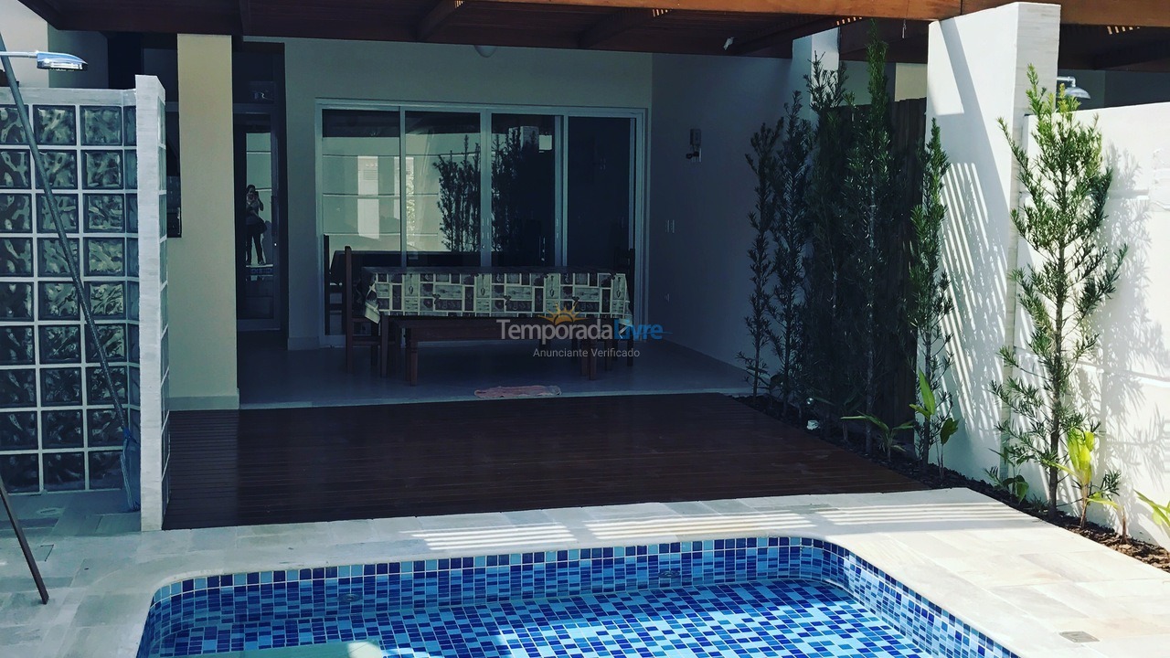 Casa para aluguel de temporada em São Sebastião (Juquehy)