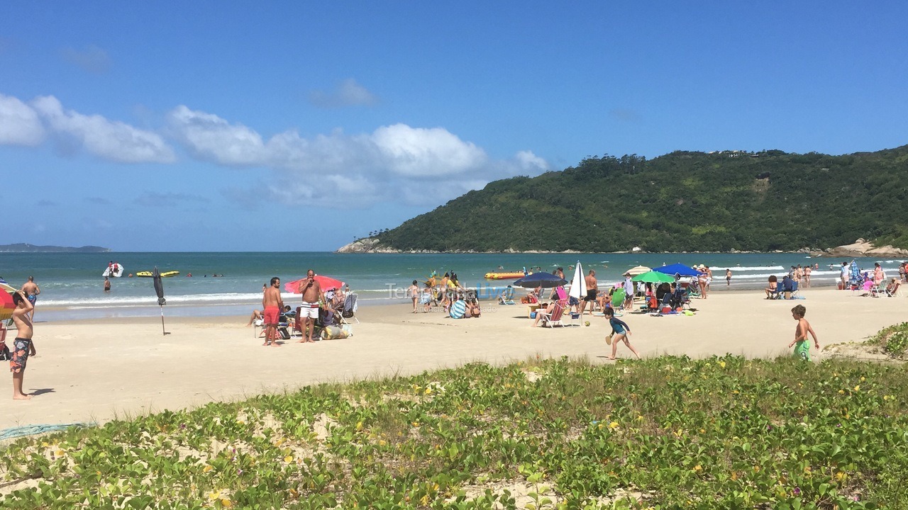 House for vacation rental in Bombinhas (Canto Grande)
