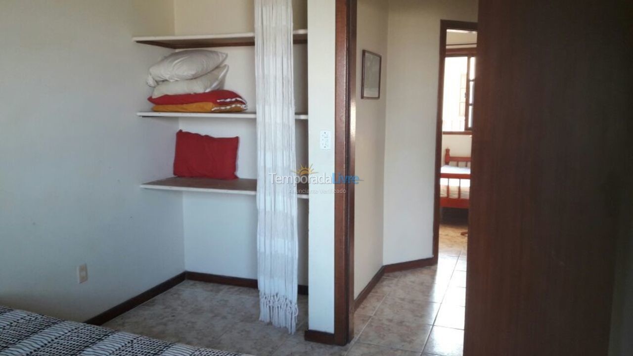 Apartamento para alquiler de vacaciones em Cabo Frio (Praia do Forte)