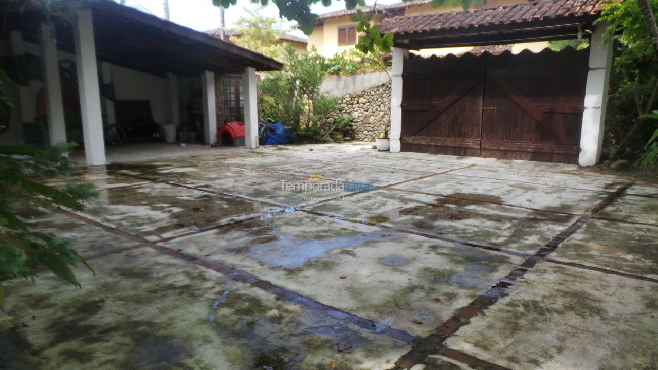 House for vacation rental in São Sebastião (Camburi)