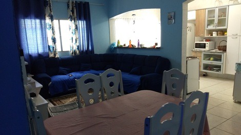 Mesa da sala e sofá