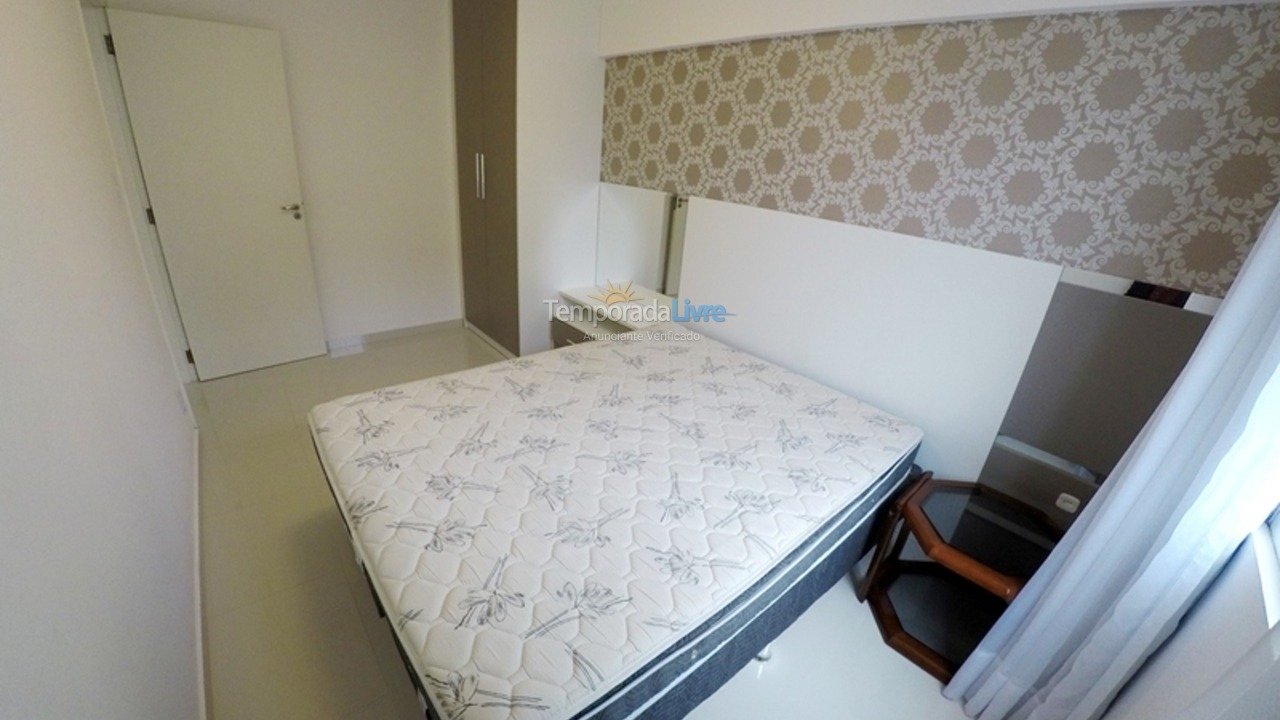 Apartamento para aluguel de temporada em Bombinhas (Praia de Bombas)