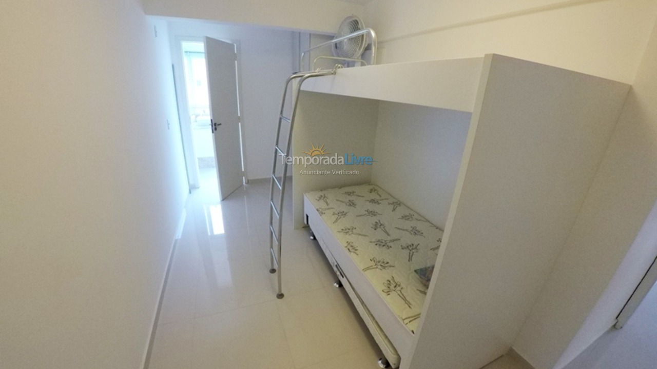 Apartamento para aluguel de temporada em Bombinhas (Praia de Bombas)