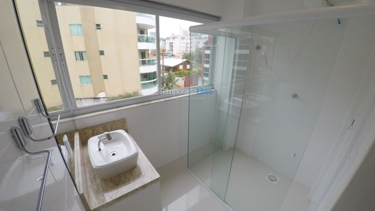 Apartamento para aluguel de temporada em Bombinhas (Praia de Bombas)