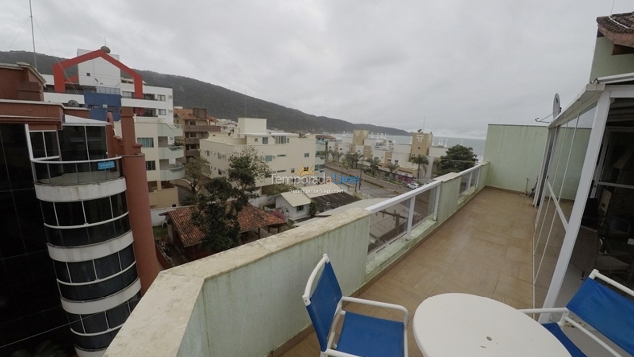 Apartamento para aluguel de temporada em Bombinhas (Praia de Bombas)