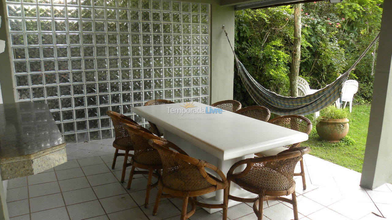 Casa para aluguel de temporada em Florianópolis (Praia Brava)