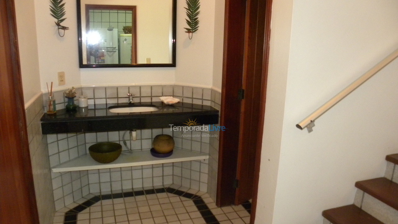 Casa para aluguel de temporada em Florianópolis (Praia Brava)