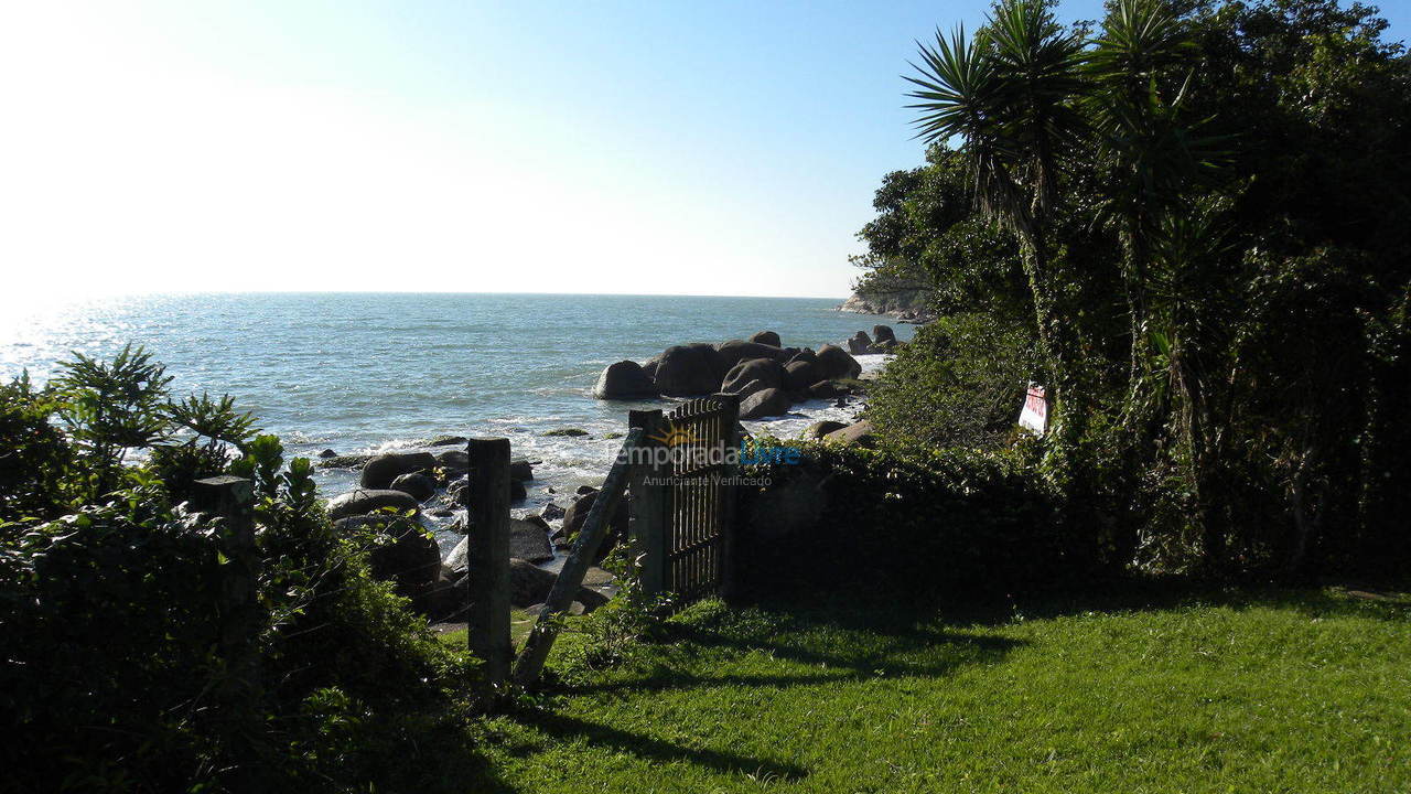 Casa para aluguel de temporada em Florianópolis (Lagoinha)