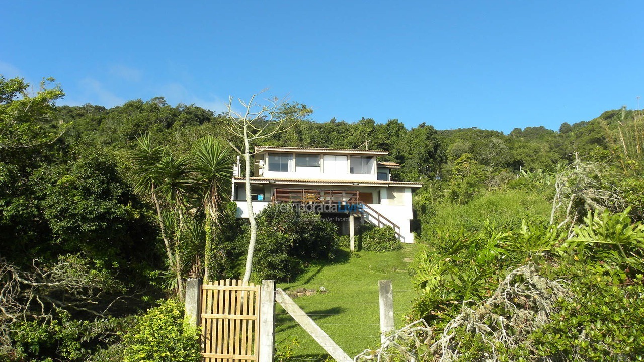 Casa para aluguel de temporada em Florianópolis (Lagoinha)