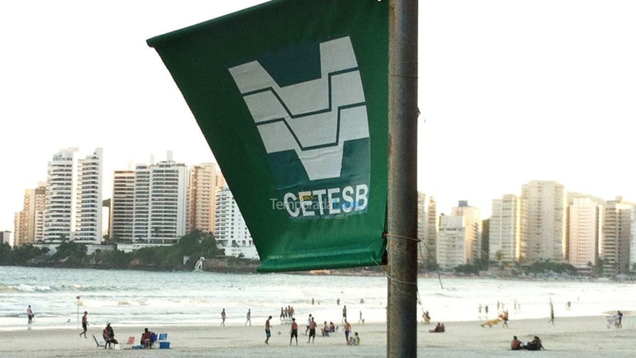 Apartamento para aluguel de temporada em Guarujá (Pitangueiras)