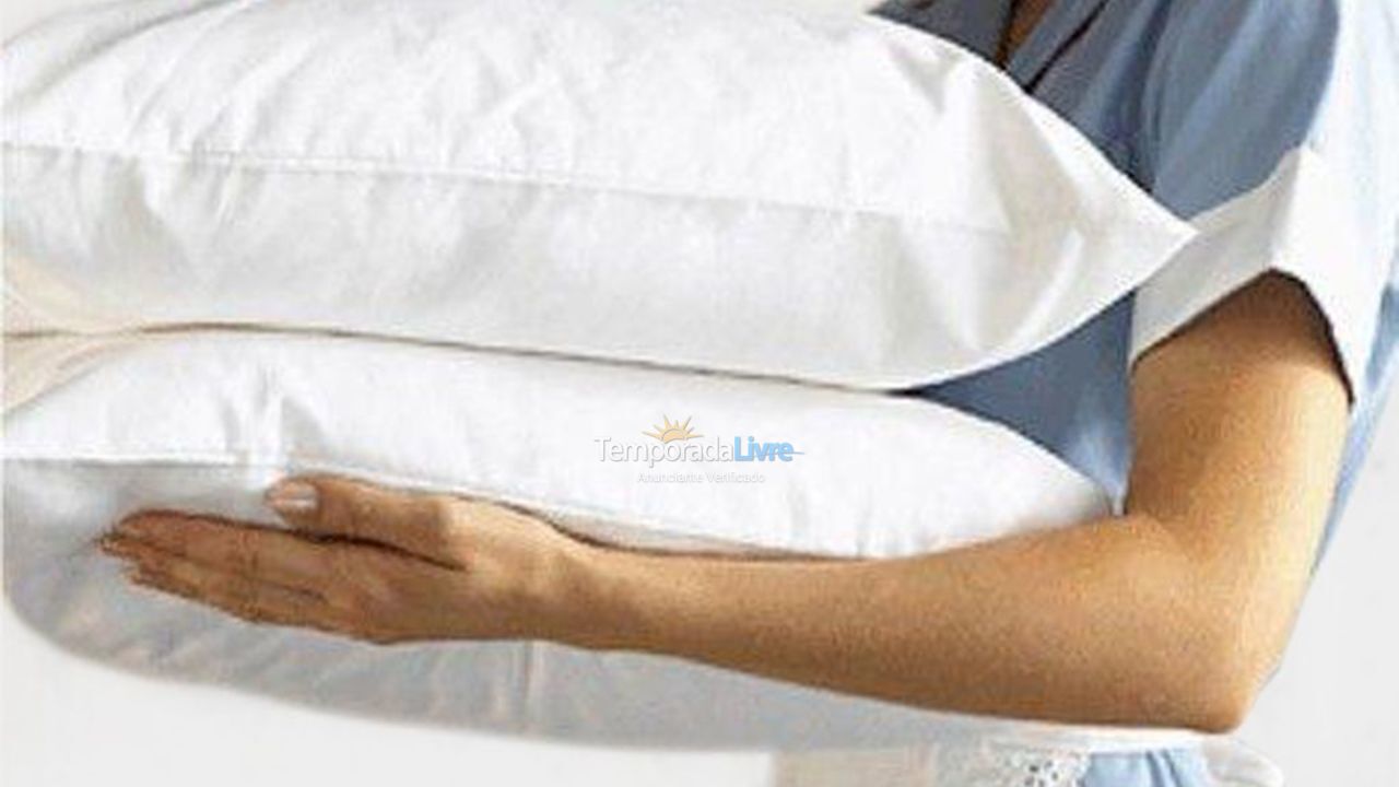 Apartamento para aluguel de temporada em Guarujá (Pitangueiras)