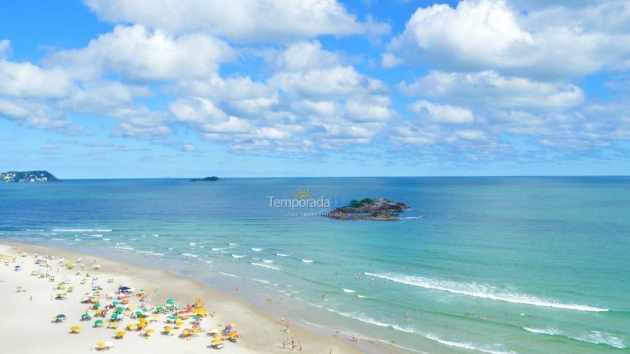 Apartamento para aluguel de temporada em Guarujá (Pitangueiras)