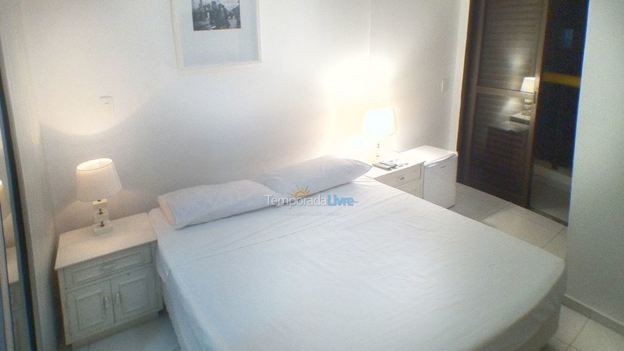 Apartamento para aluguel de temporada em Guarujá (Pitangueiras)