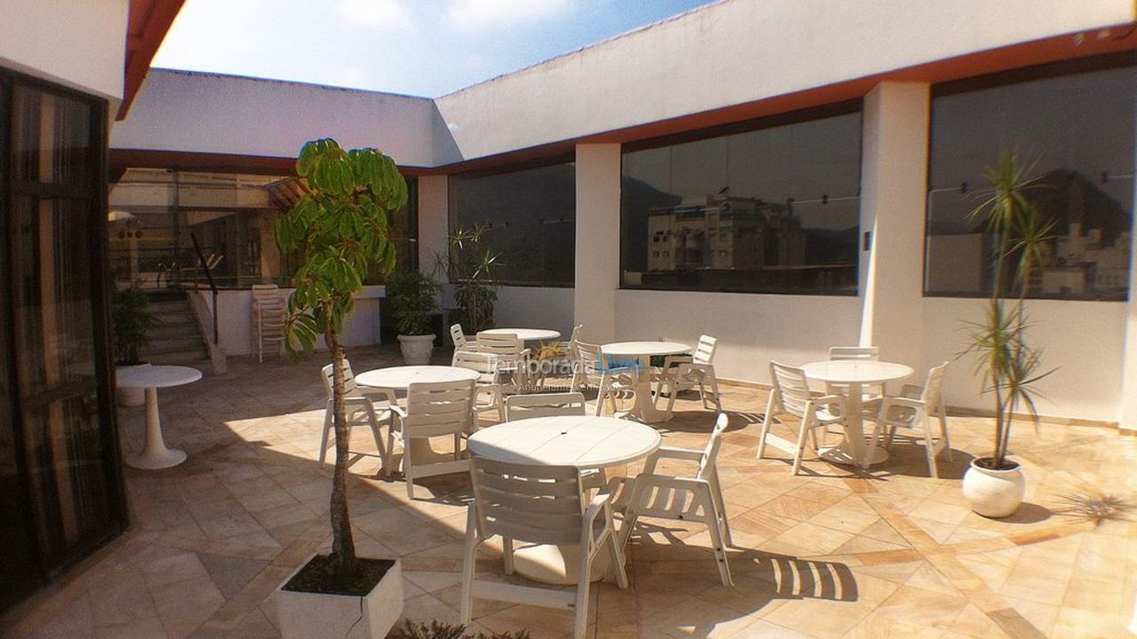 Apartamento para aluguel de temporada em Guarujá (Pitangueiras)