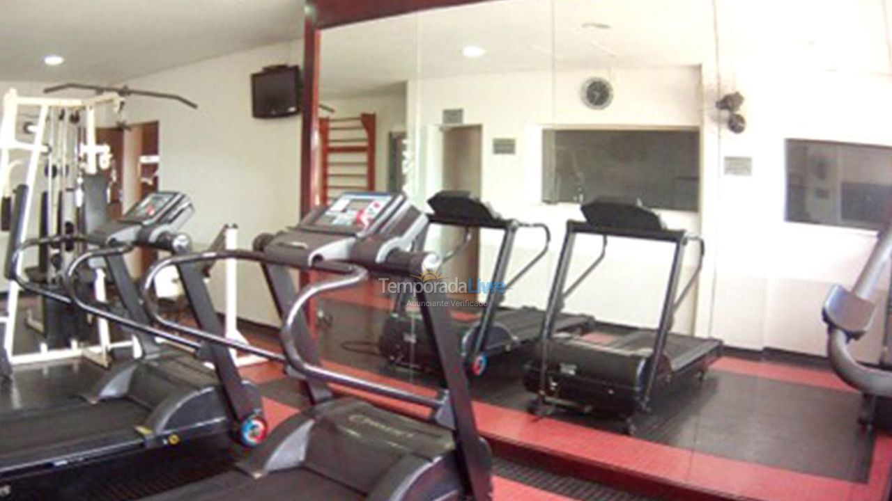 Apartamento para aluguel de temporada em Guarujá (Pitangueiras)