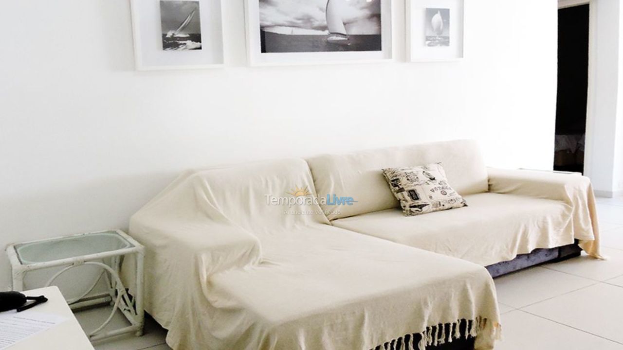 Apartamento para aluguel de temporada em Guarujá (Pitangueiras)