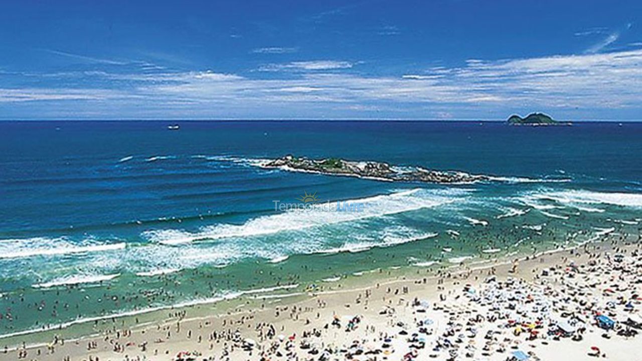 Apartamento para aluguel de temporada em Guarujá (Pitangueiras)