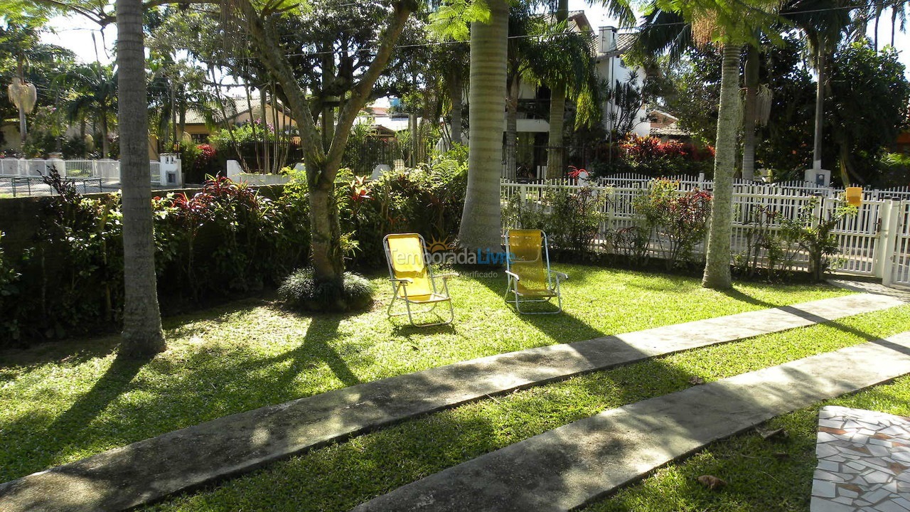 House for vacation rental in Florianópolis (Ponta das Canas)