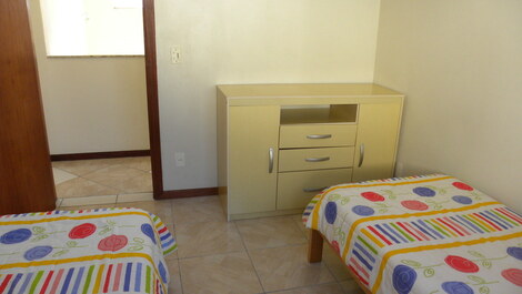 Dormitorio 02