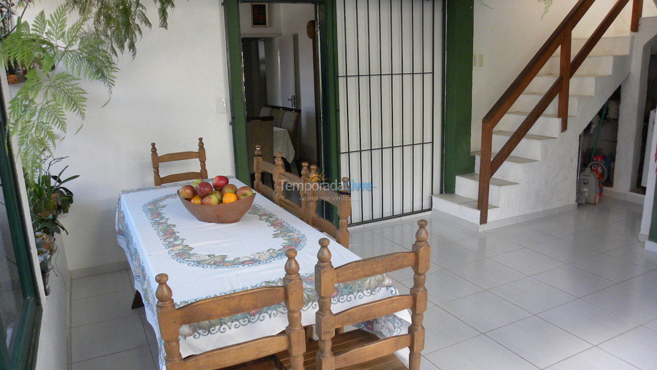 Casa para aluguel de temporada em Florianópolis (Ponta das Canas)