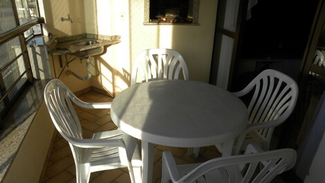 Sacada com Churrasqueira