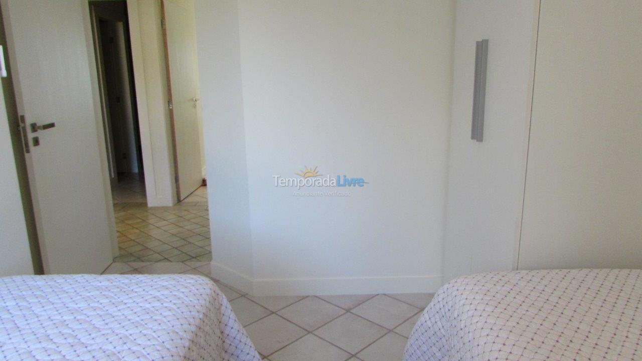 Apartamento para alquiler de vacaciones em Florianópolis (Praia Brava)