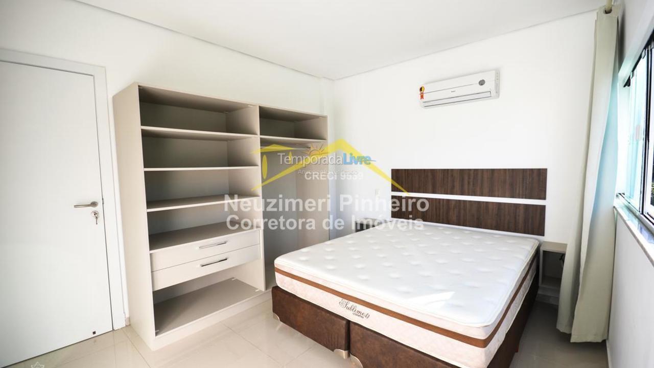 Apartamento para aluguel de temporada em Bombinhas (Praia de Quatro Ilhas)