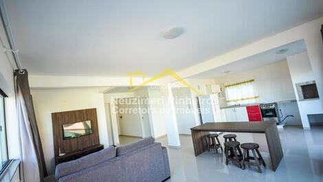 Cobertura de 1 dormitório em 4ilhas