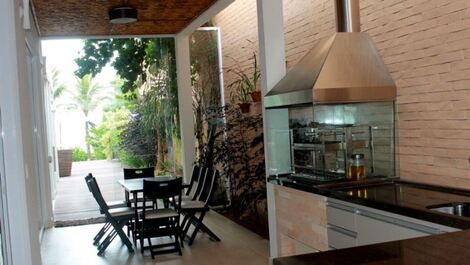 Oceanfront condo for rent