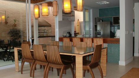 Oceanfront condo for rent