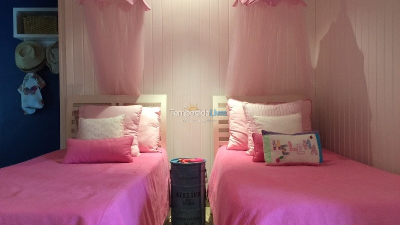 House for vacation rental in São Sebastião (Praia da Baleia)