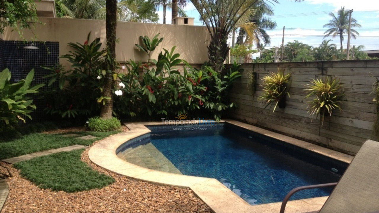 House for vacation rental in São Sebastião (Praia da Baleia)