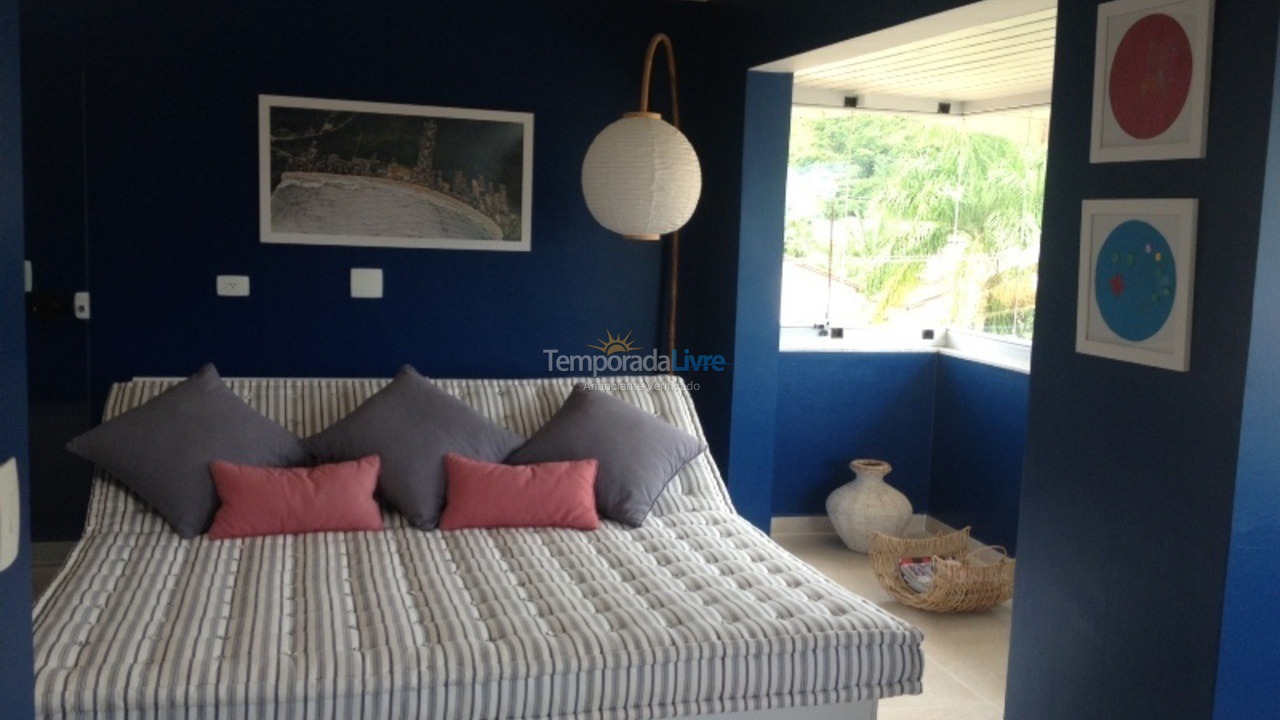 House for vacation rental in São Sebastião (Praia da Baleia)
