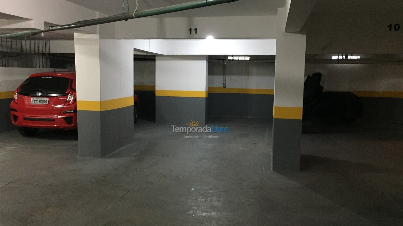 Apartamento para aluguel de temporada em Guarujá (Pitangueiras)