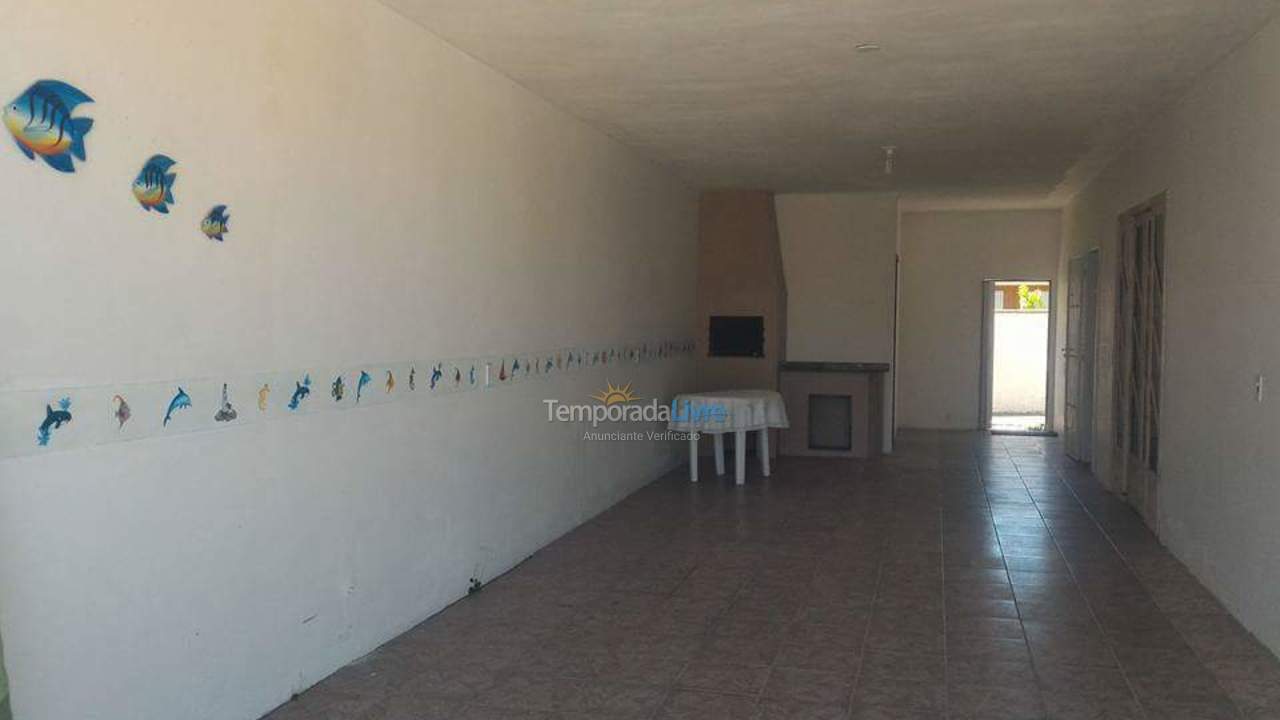 Casa para alquiler de vacaciones em São Francisco do Sul (Enseada)