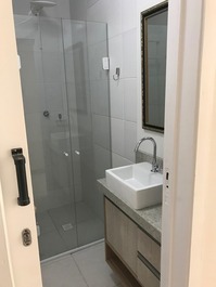 Apartamento 2 habitaciones, Cancha de mar con Aire, Garaje, WiFi y TV Smart