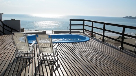 Piscina deck superior